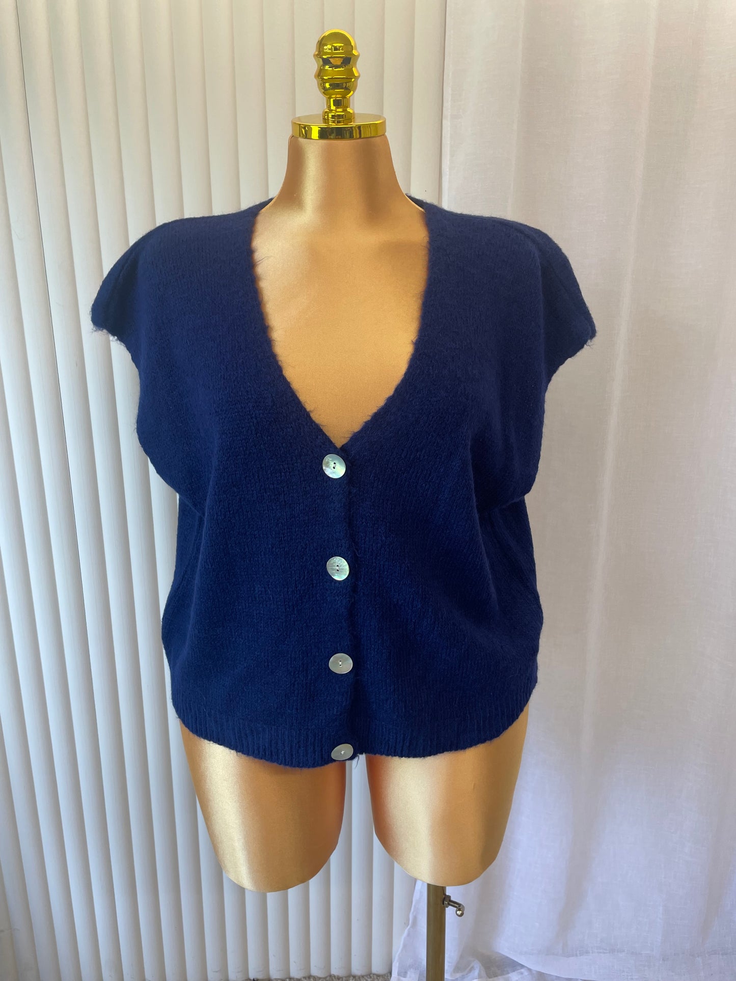Button Front V-neck Knit Cardigan - One size UK10-20