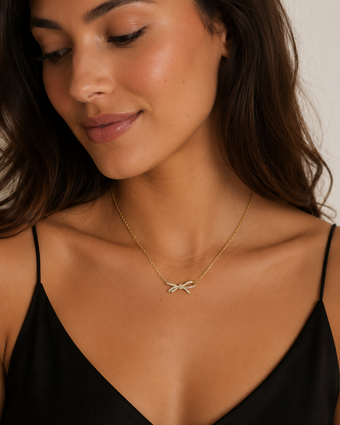 Elegance Bow Necklace