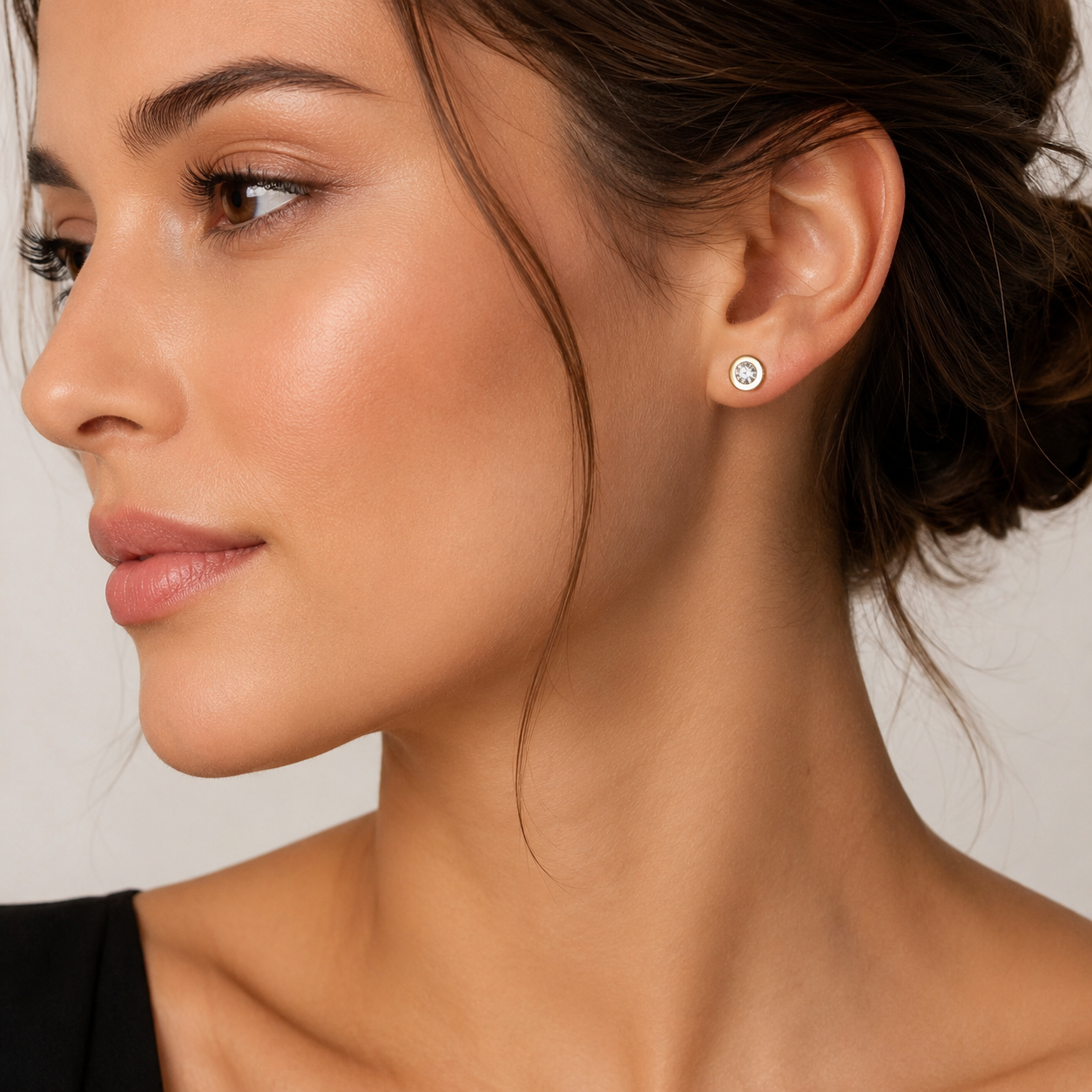 Minimalist Crystal Halo Stud Earrings