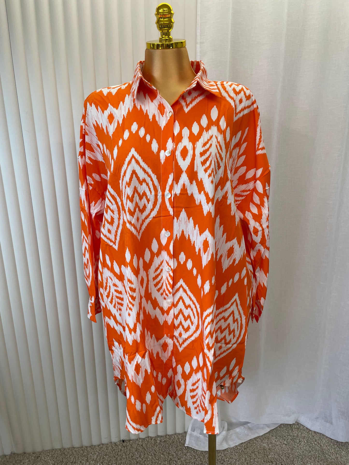 Abstract Print Button Front Shirt Blouse - One size UK10-24 THICC FASHIONS (0216)