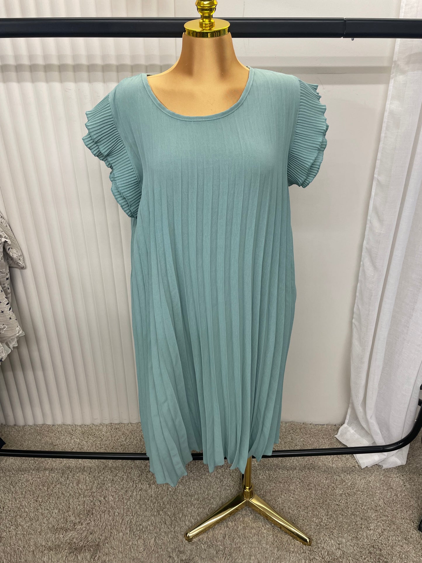 Pleated Frill Sleeve Swing Midi Dress - One size UK10-24