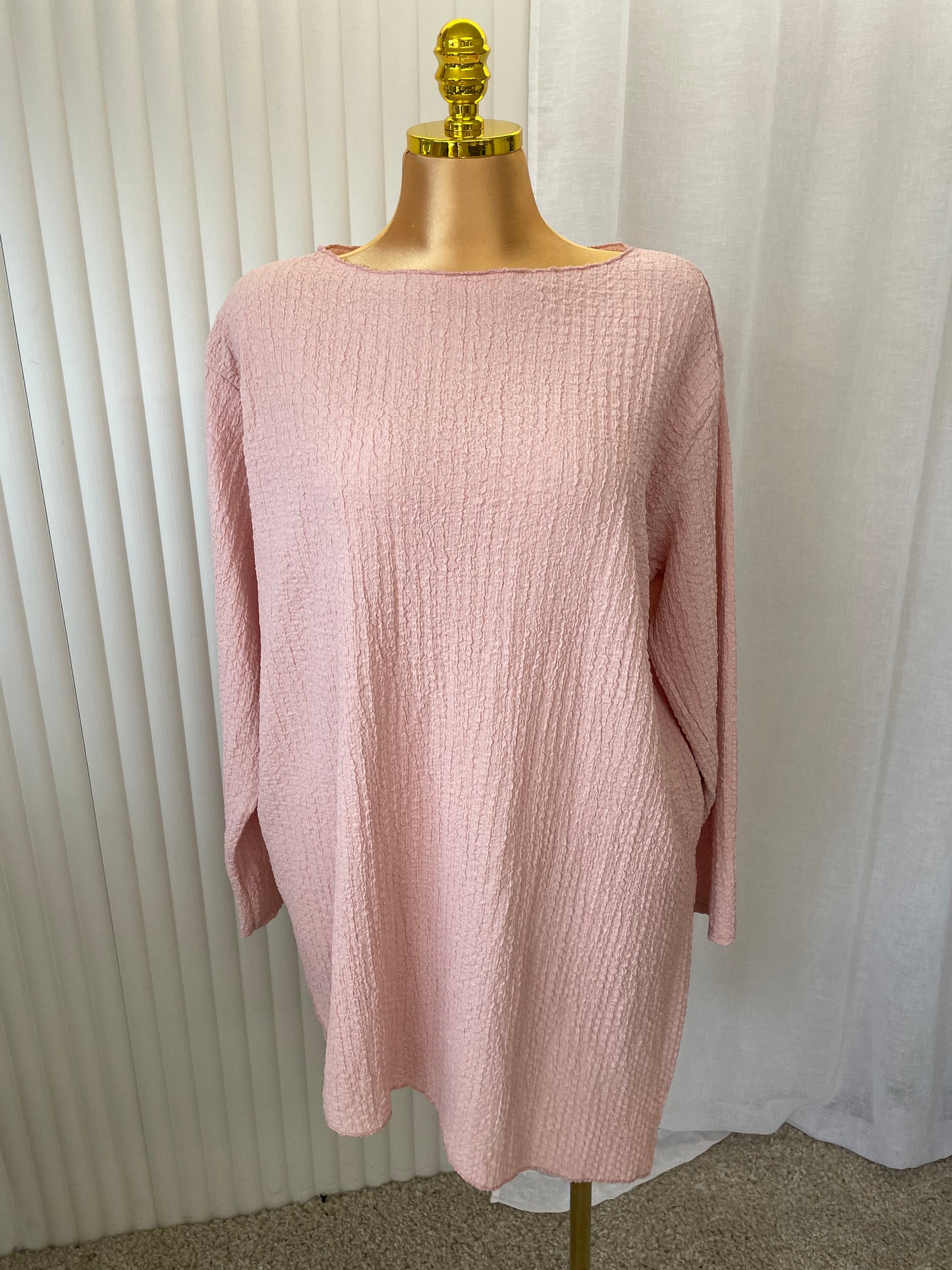 Textured Oversized Long Sleeve Tunic Top - One size UK10-24 THICC FASHIONS