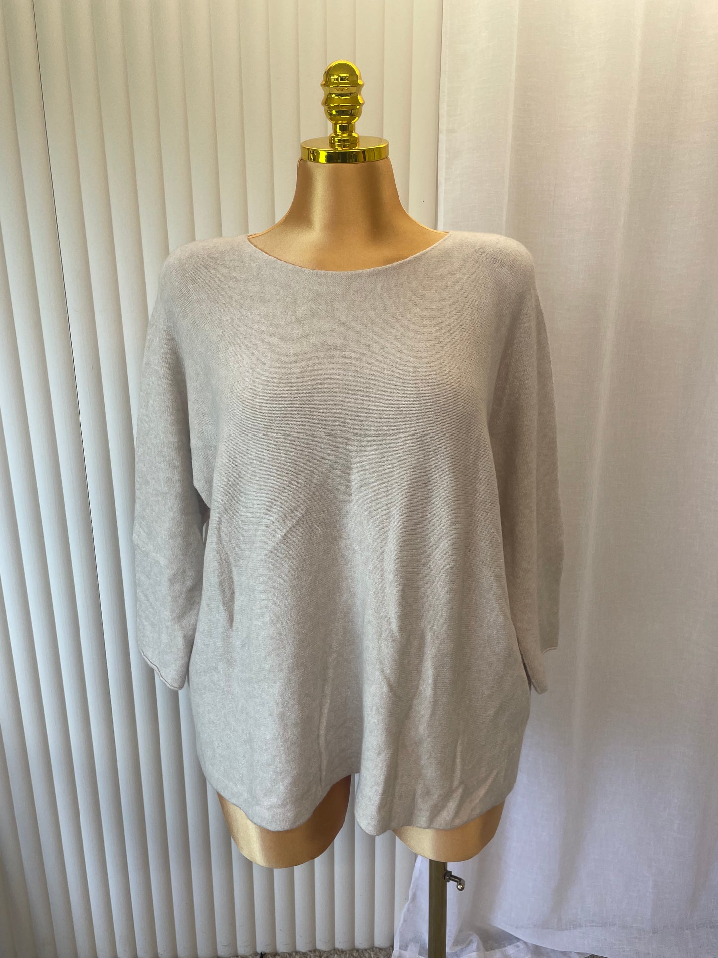 Soft Knit Round Neck Jumper - One size UK 10-24 THICC FASHIONS (1411)