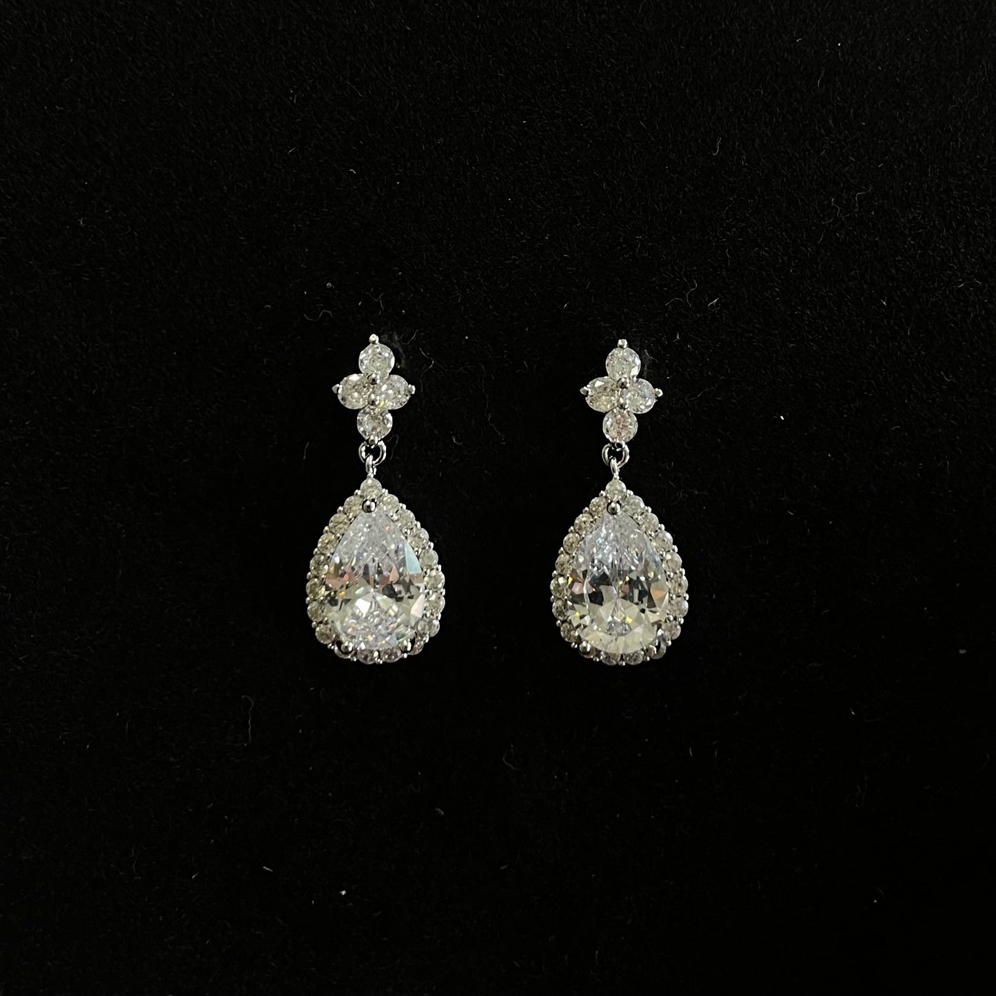 Elegant Pear-Cut Crystal Drop Earrings