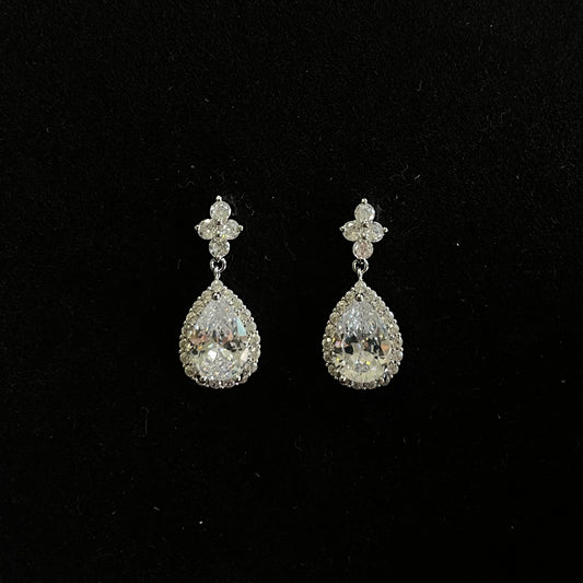 Elegant Pear-Cut Crystal Drop Earrings