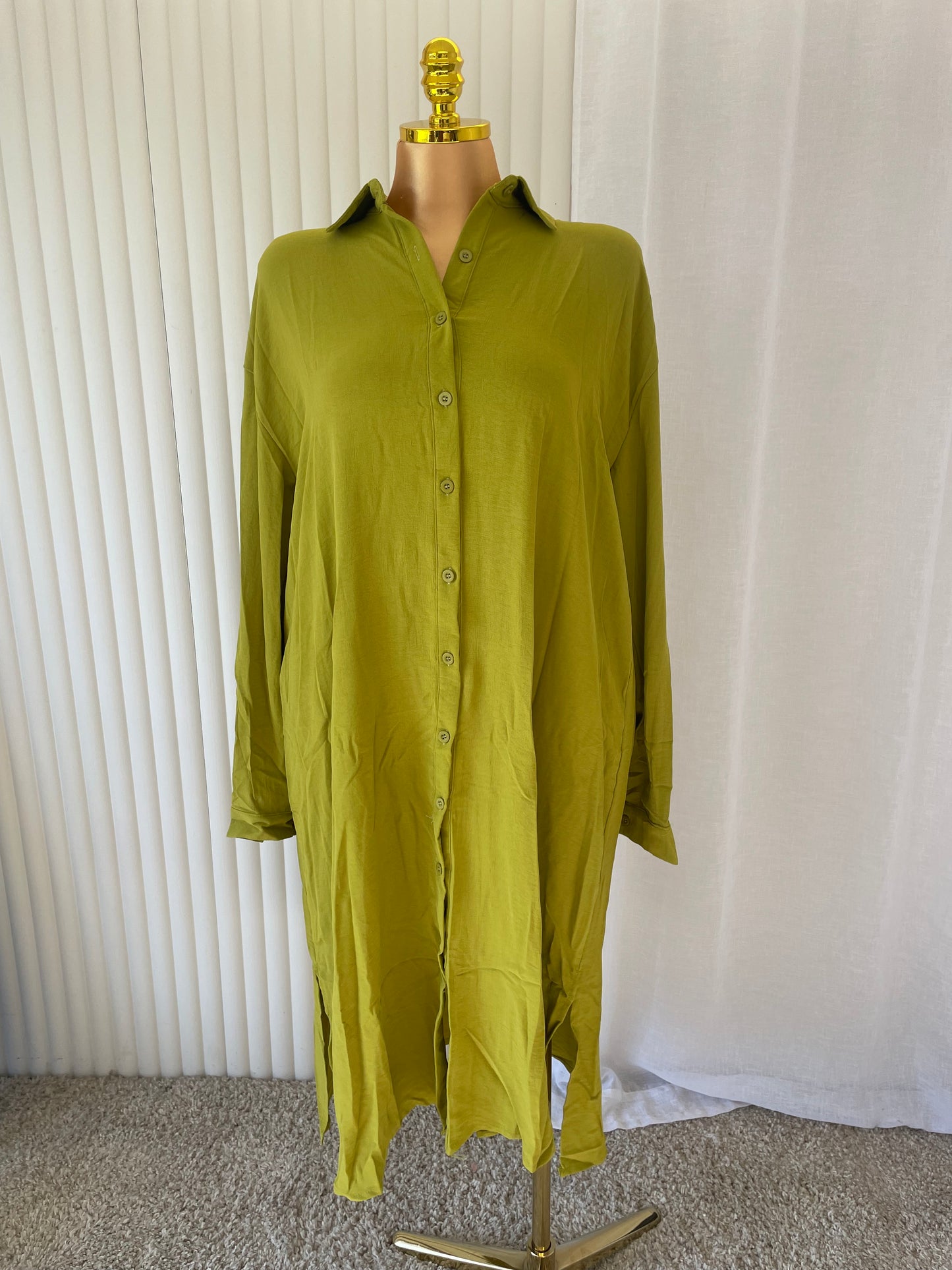Button-Front Side Split Shirt Dress - One Size UK10-24 THICCFASHIONS (1207)