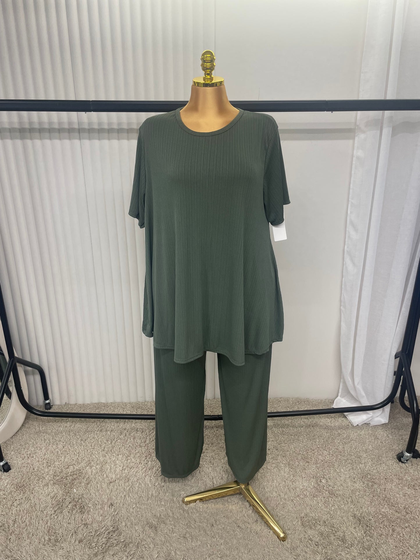 Ribbed Lounge Co-Ord Set (One size UK10-24)
