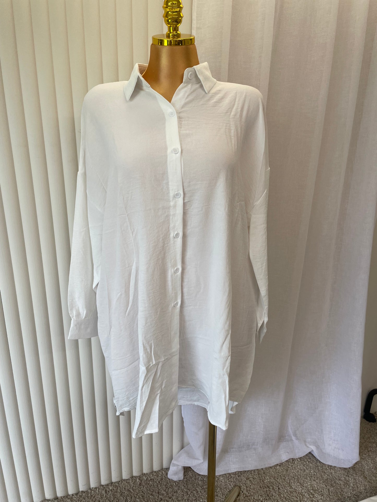Oversized Button Front Collared Shirt – One Size UK 10–24 THICC FASHIONS (125)