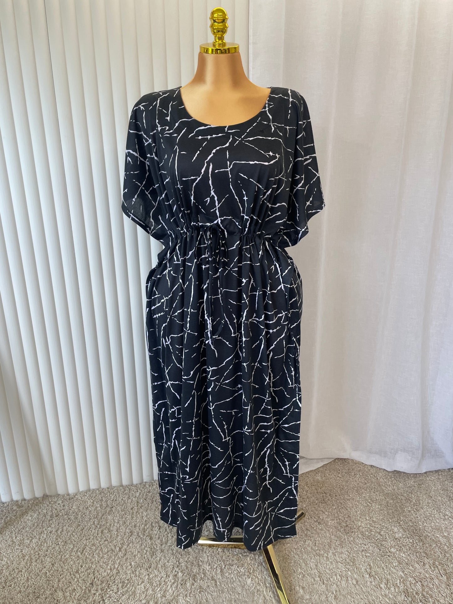 Abstract Print Drawstring Midi Dress - One Size UK10-24 THICC FASHIONS (1608)