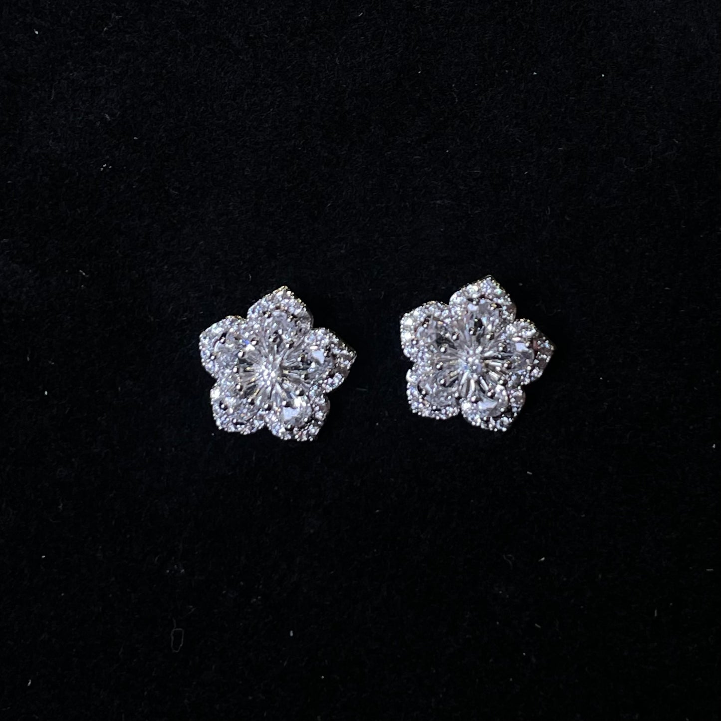 Luxury Floral Cluster Stud Earrings