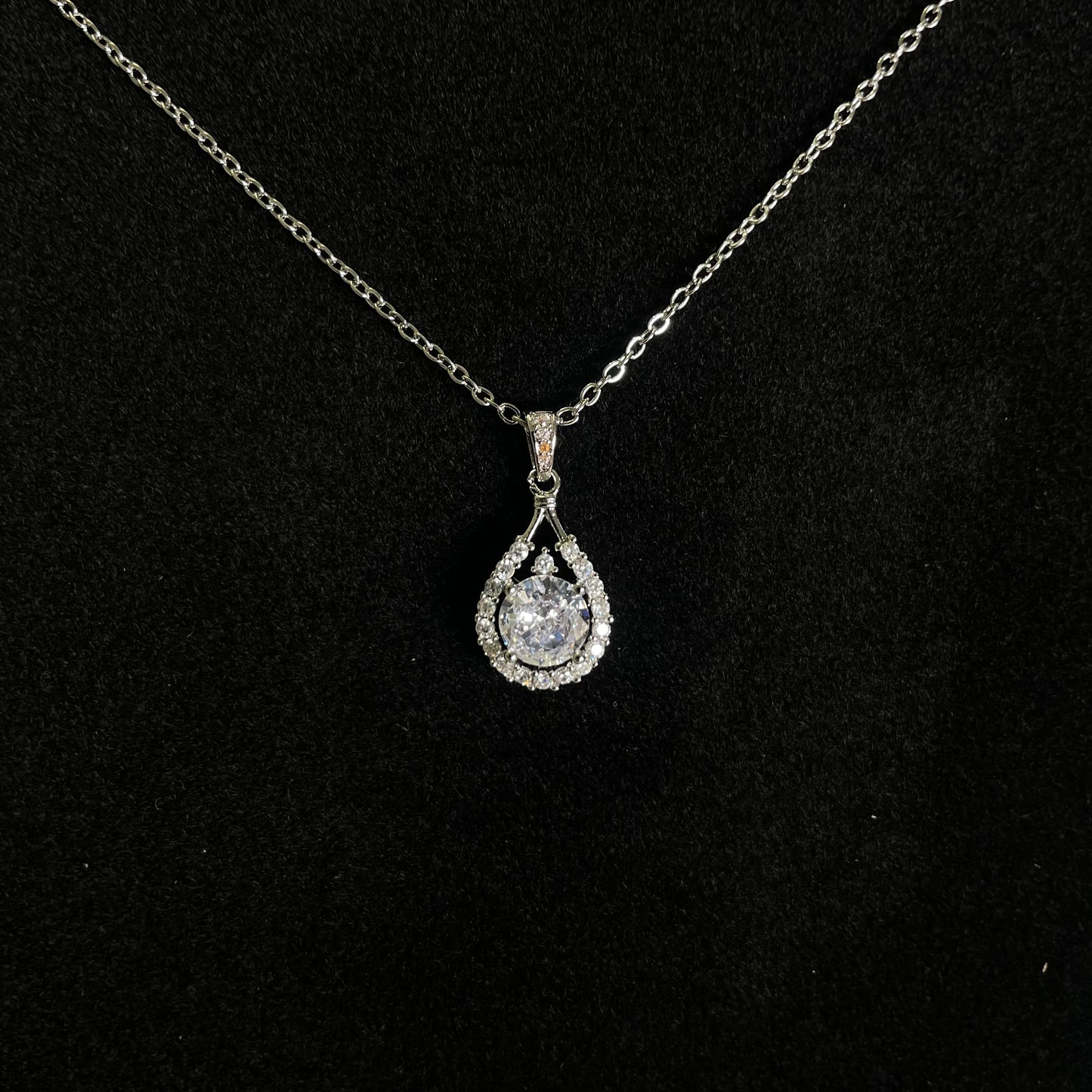 Elegant Teardrop Halo Necklace
