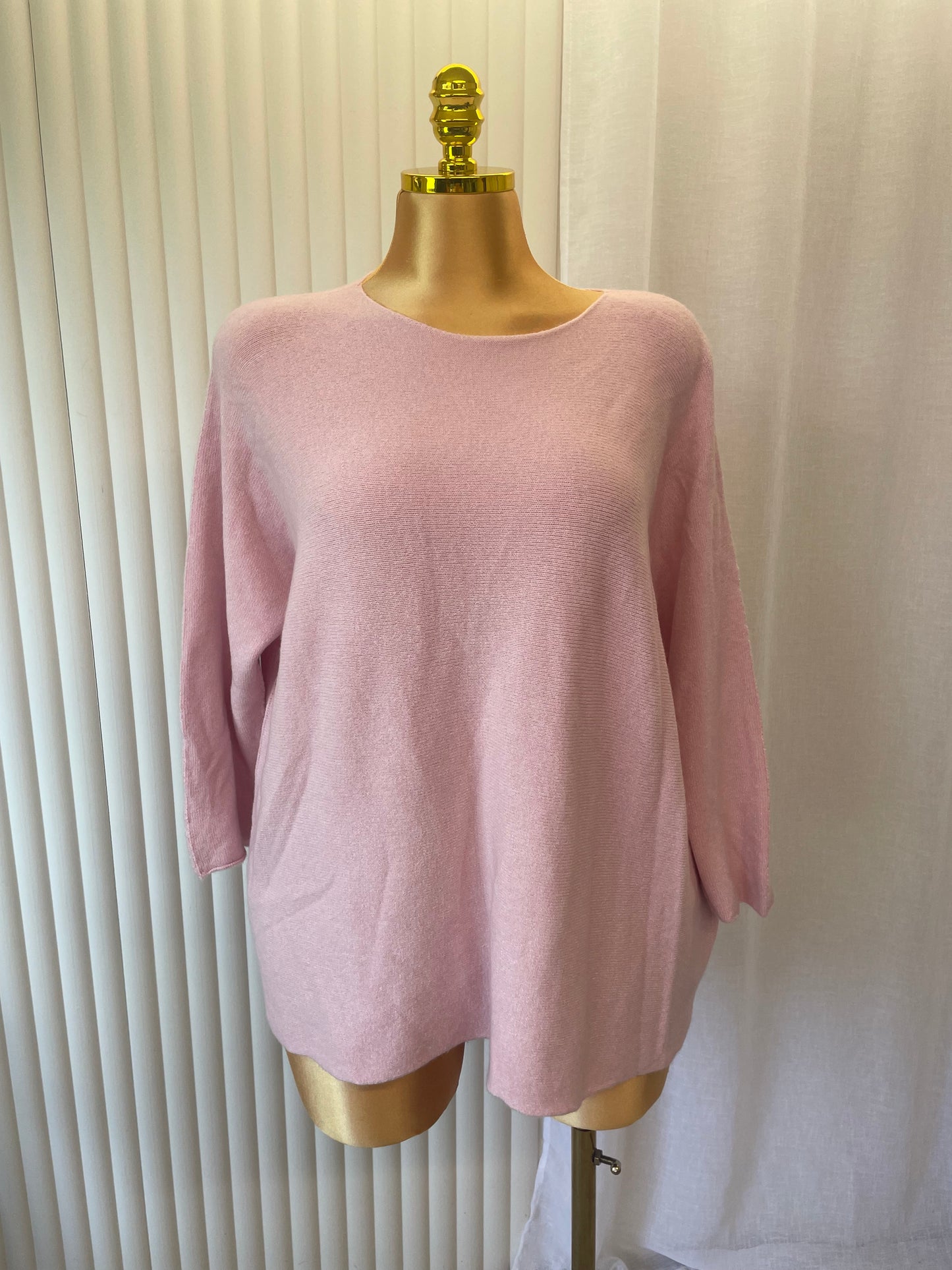 Soft Knit Round Neck Jumper - One size UK 10-24 THICC FASHIONS (1411)
