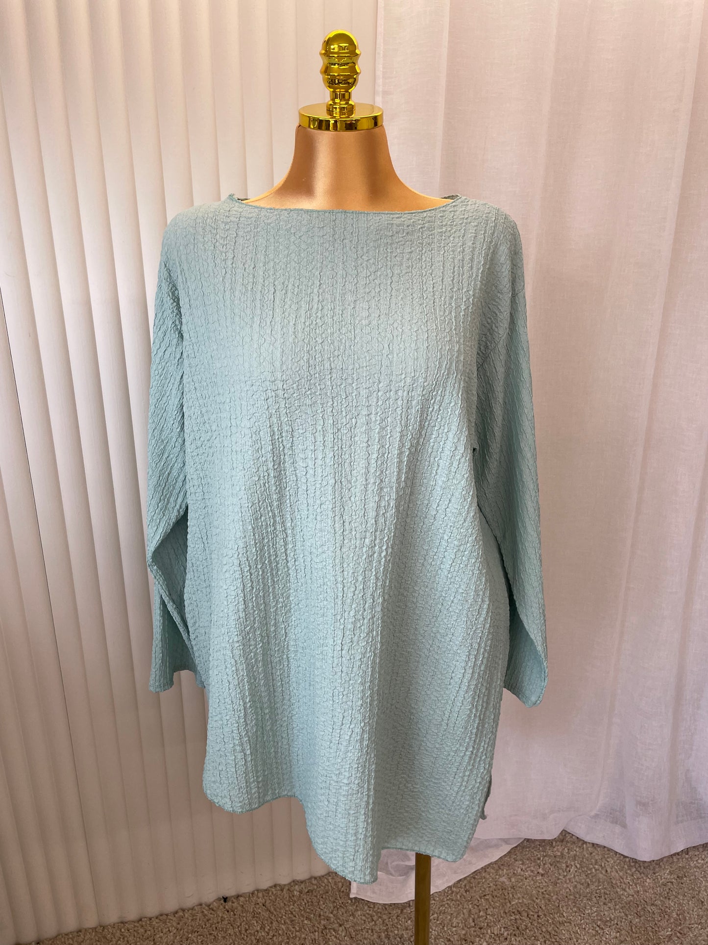 Textured Oversized Long Sleeve Tunic Top - One size UK10-24 THICC FASHIONS