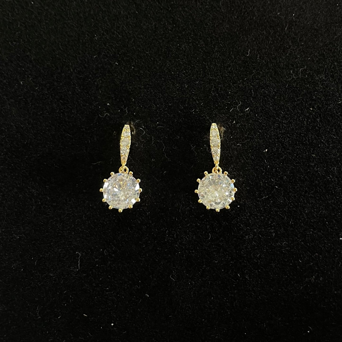 Elegant Gold-Tone Round-Cut Crystal Drop Earrings
