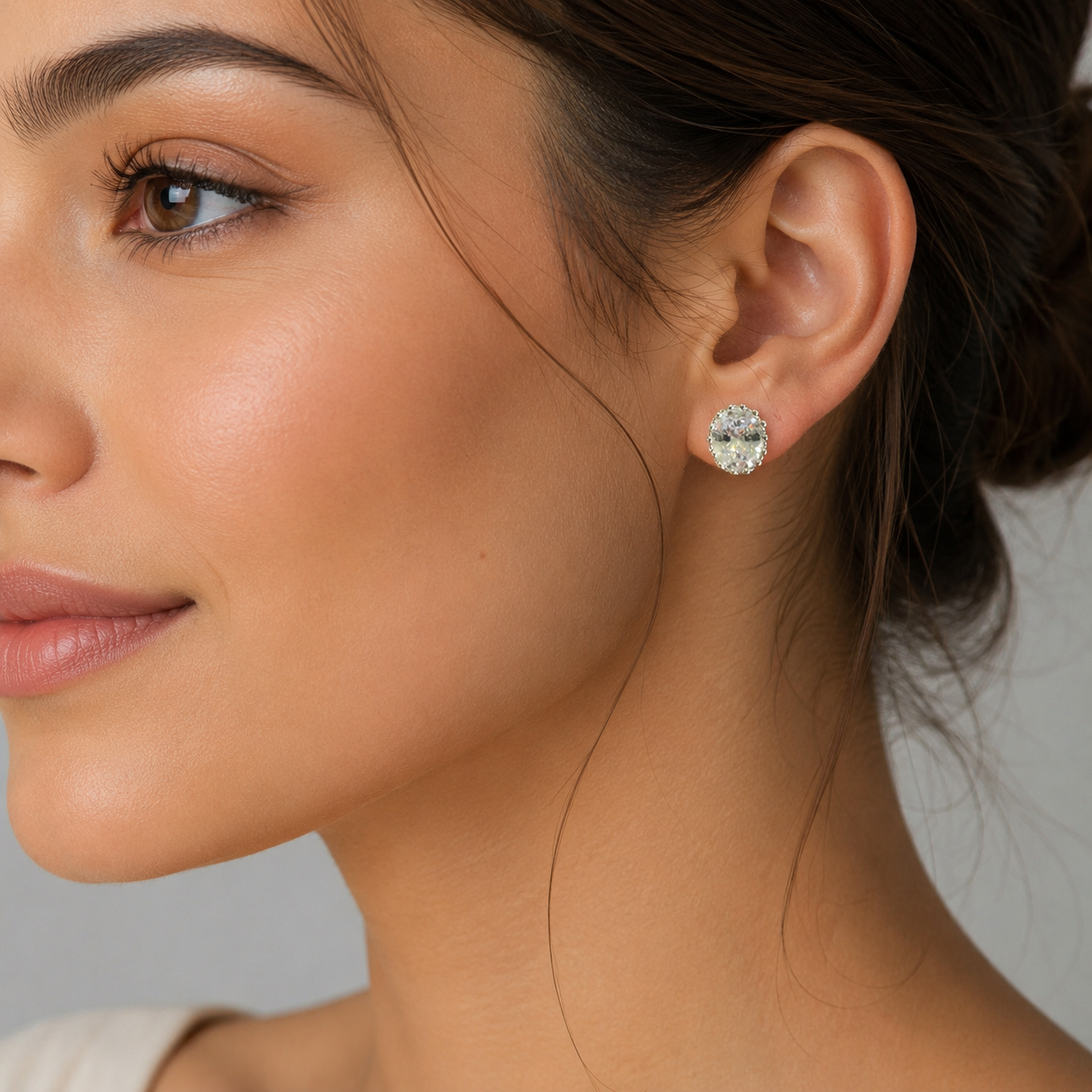 Elegant Oval Cut Crystal Stud Earrings